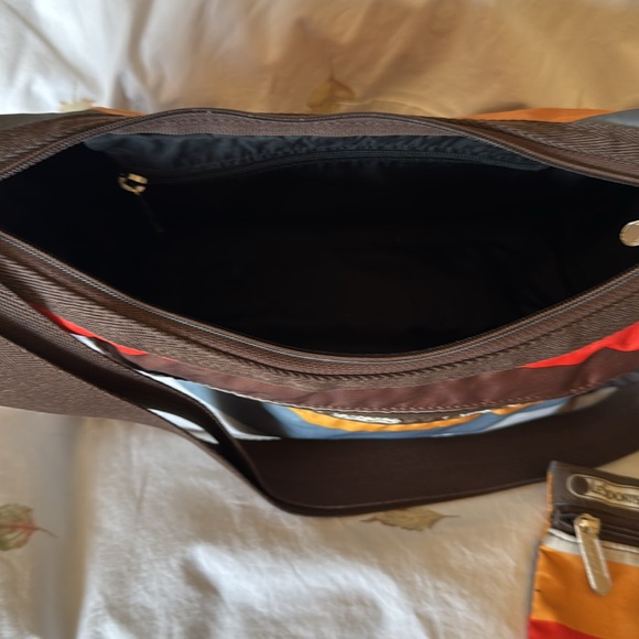 13”by 8” multi color LeSportac Purse - Picture 4 of 8